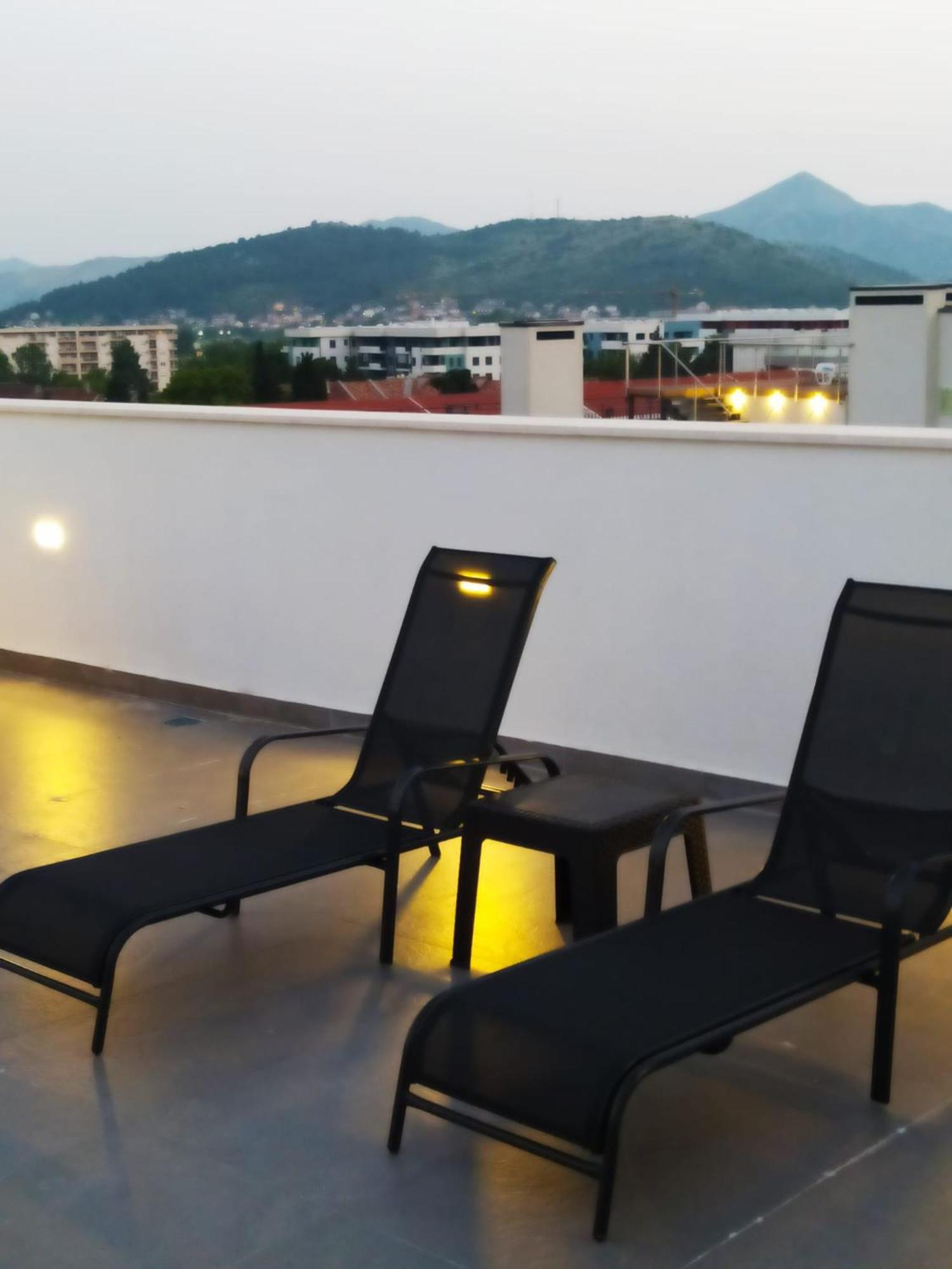 Pine 1 Apartment In The Center Trebinje Extérieur photo